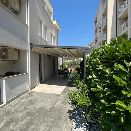 Bortesa Apartment *